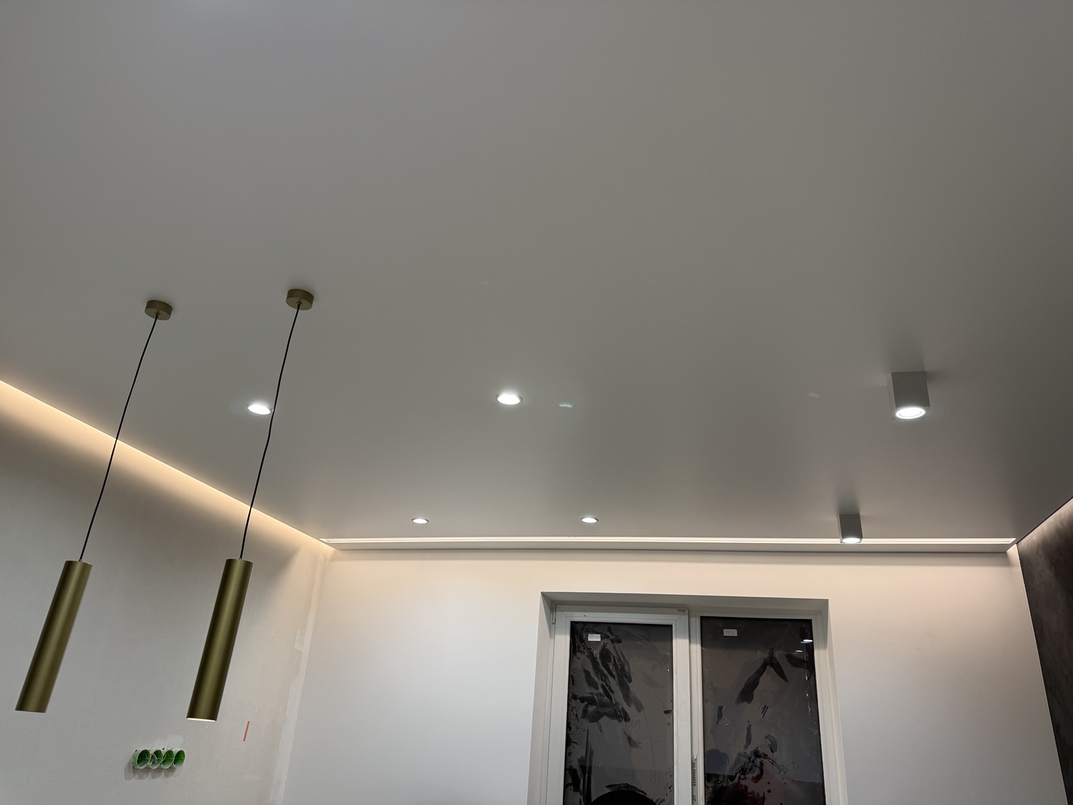 LED по периметру